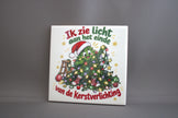 Keramisch kersttegeltje met tekst Ik zie licht aan het einde van de kerstverlichting, 10,8x10,8 cm – grappig kerstcadeau

