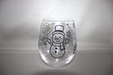 Transparant glas met kerst sneeuw afbeelding sneeuwpop met hoge hoed – feestelijk drinkglas of waxinelichtje kerstdecoratie
