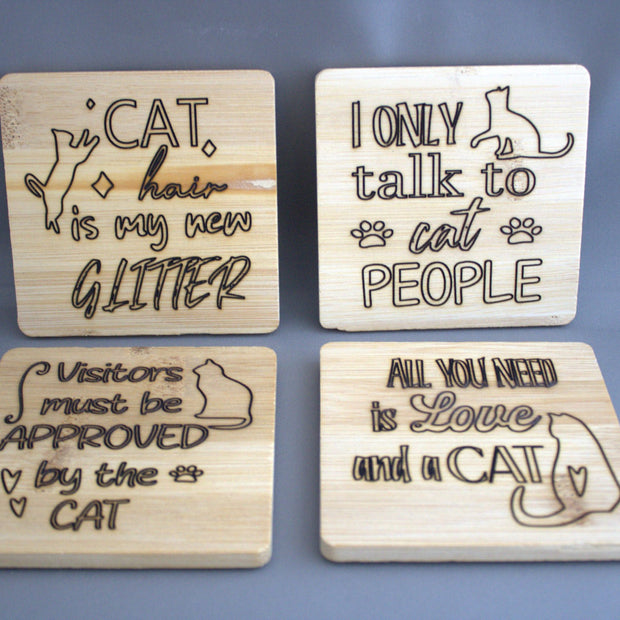 Set van 4 bamboe glasonderzetters met kattenontwerp – duurzaam cadeau voor kattenliefhebbers

