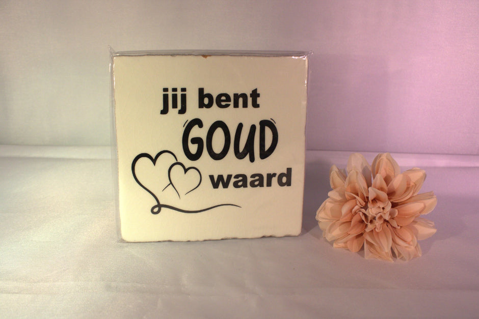 Keramisch tegeltje 'Jij bent goud waard' met twee hartjes illustratie – liefdevol bedankje cadeau