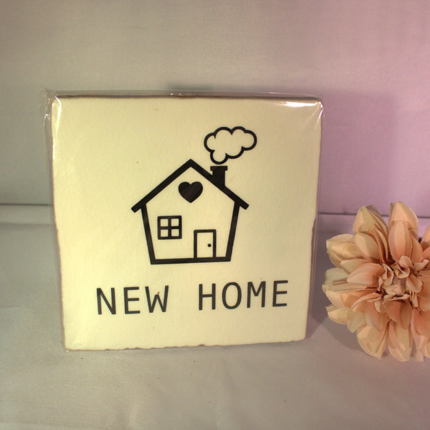 Keramisch tegeltje met tekst New Home - housewarming cadeau