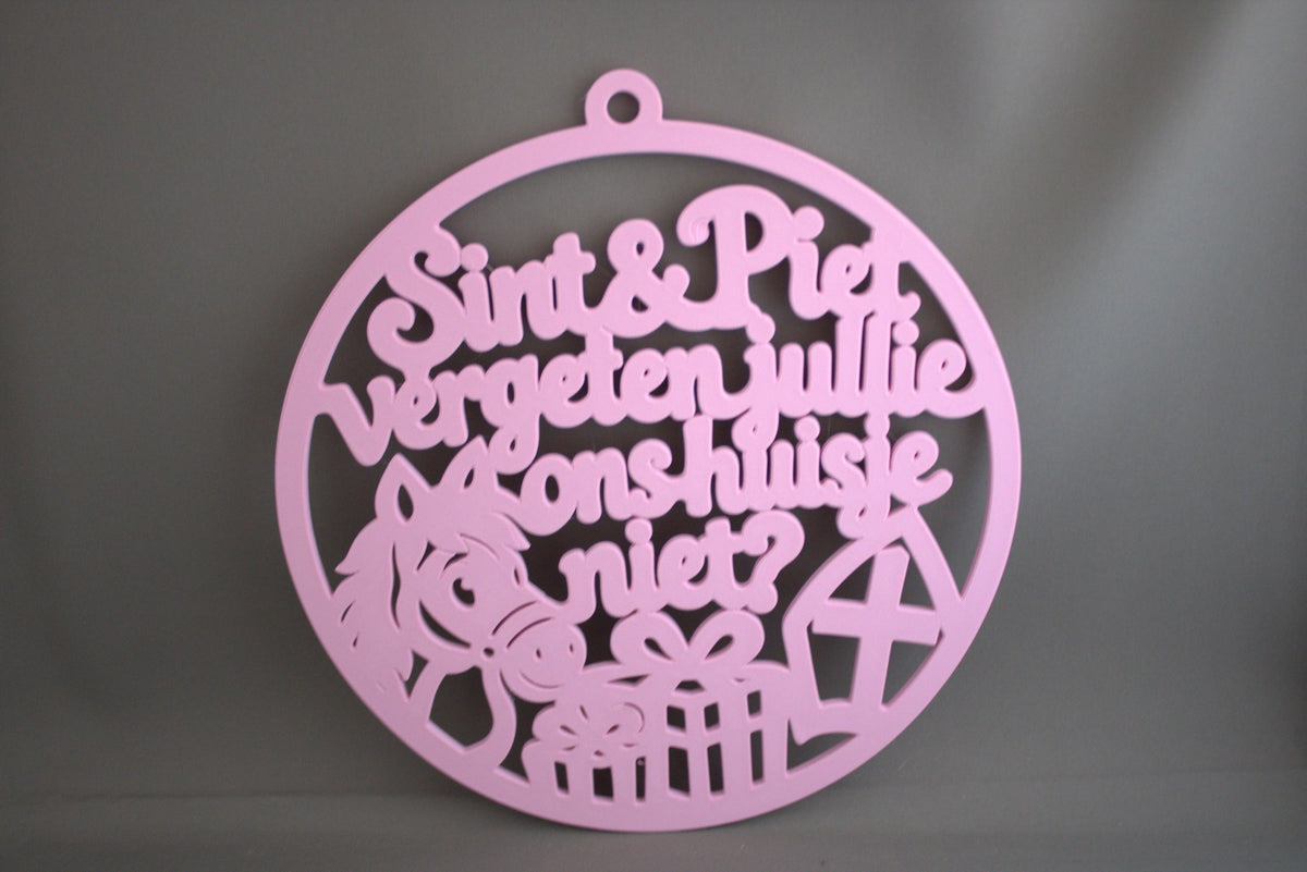 Roze ronde raamhanger Sint en Piet vergeten jullie ons huisje niet met paard en cadeautjes – Sinterklaas raamdecoratie
